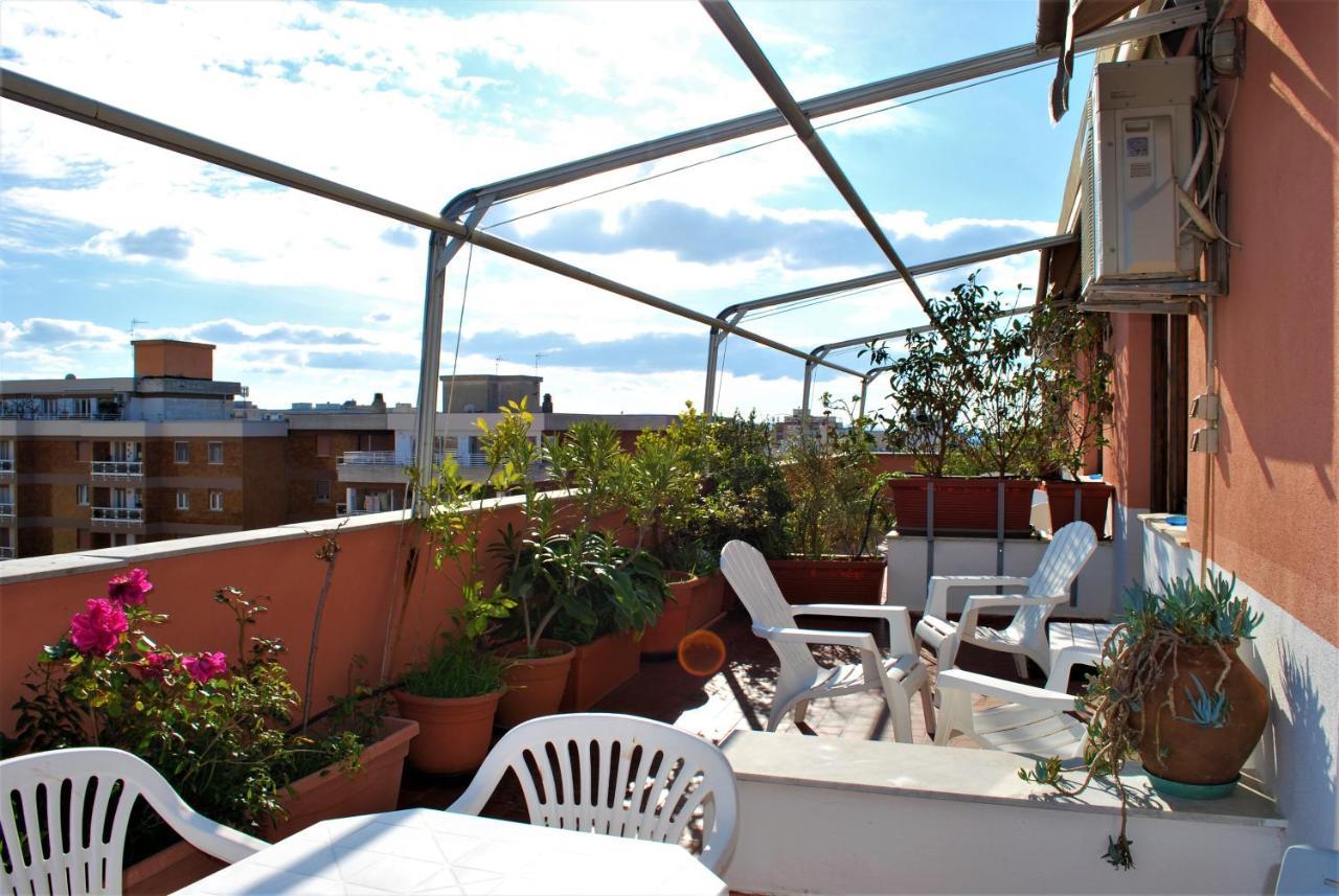 فندق La Terrazza Di Anna ساساري المظهر الخارجي الصورة